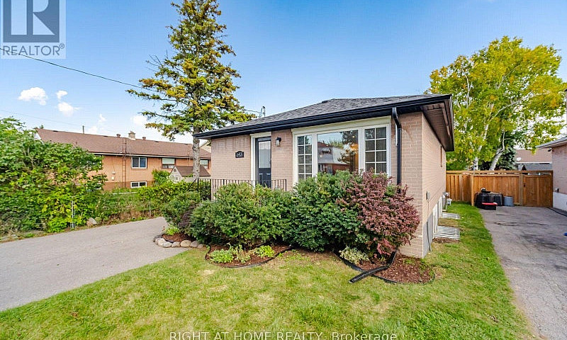 643 Perry Crescent O...