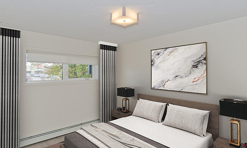 Varsity Place Apartm...