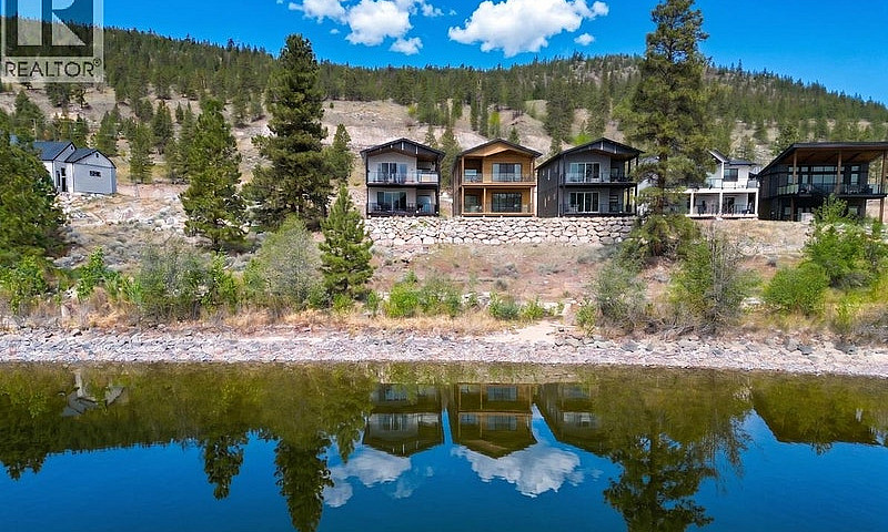 6528 Waterside Trail...