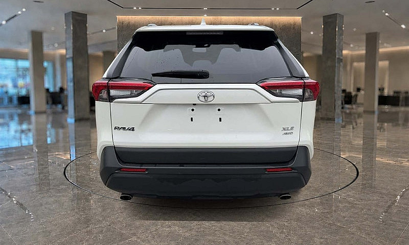 2022 Toyota Xle Prem...