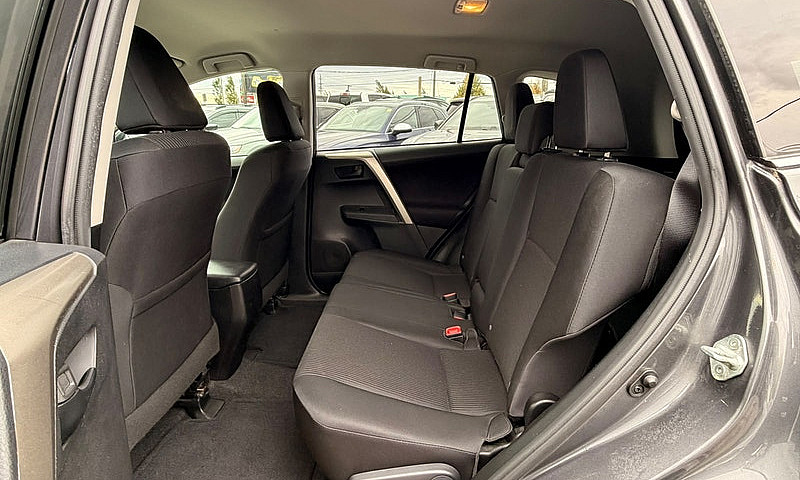 2015 Toyota Rav4 Le ...