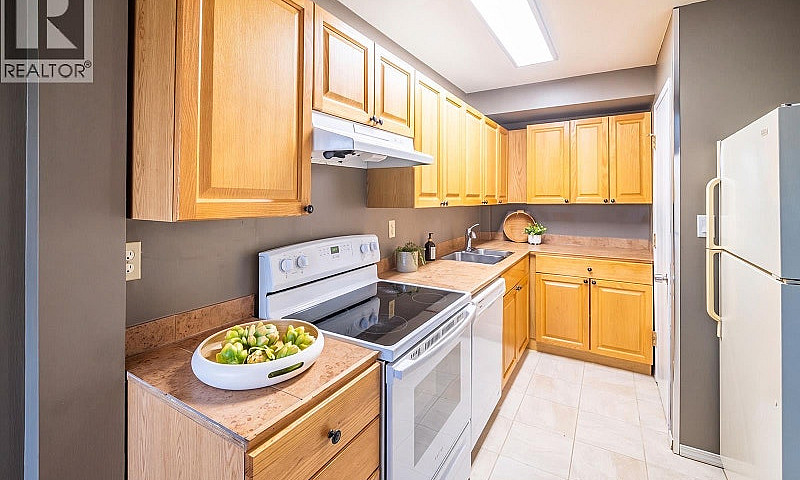 59 2400 Cavendish Wa...
