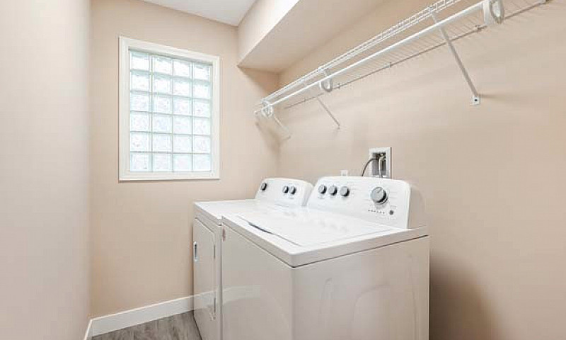 Renovated 1/2 Duplex...