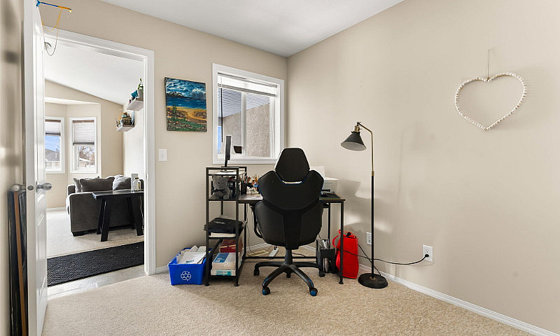 1051 Birchwood Pl - ...