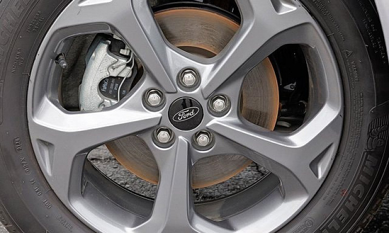 2024 Ford Escape St-...