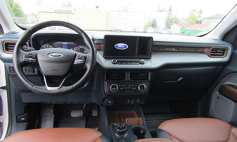 2023 Ford Maverick L...