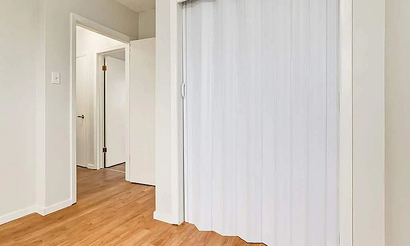 Spacious And Pet-Fri...