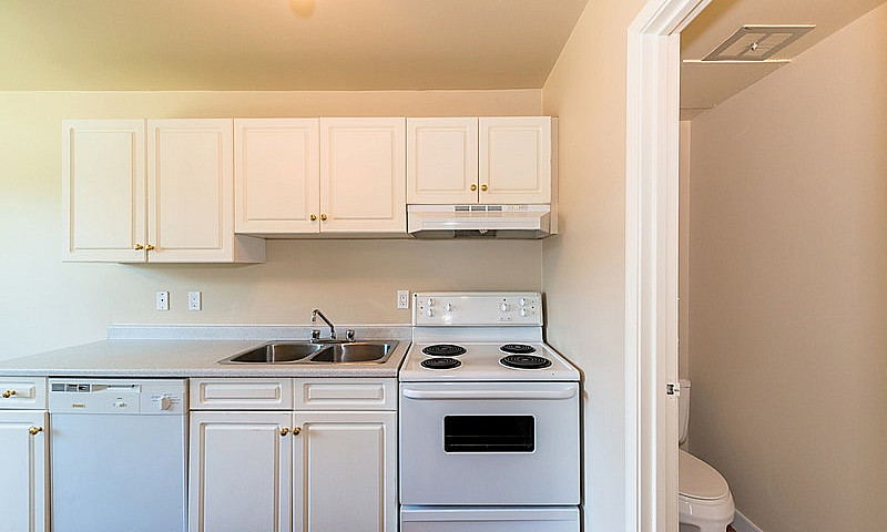 2 Bedroom Townhouse ...