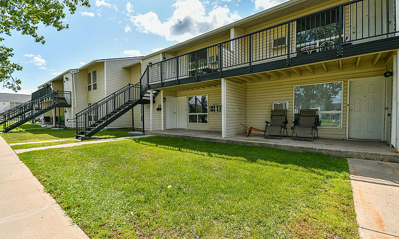 2 Bedroom - 41 Munro...