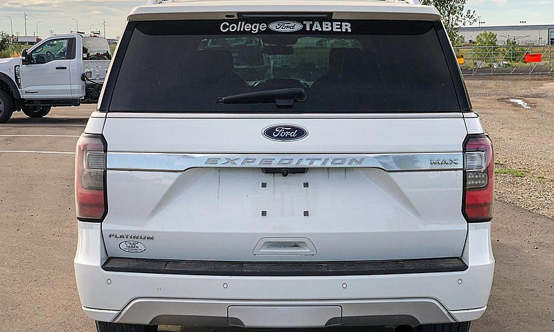2021 Ford Expedition...