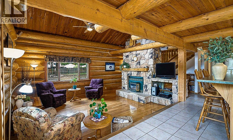 4122 Wildwood Road W...