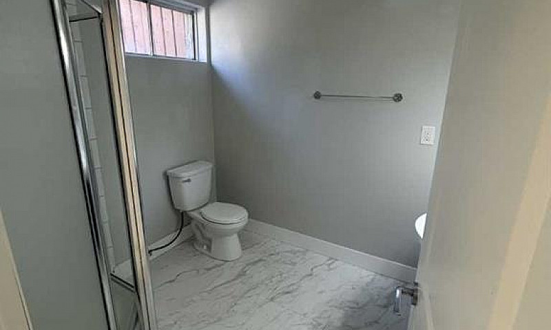9903 71A Avenue Gran...