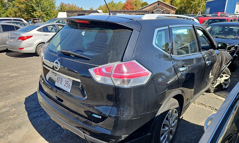 2015 Nissan Rogue...