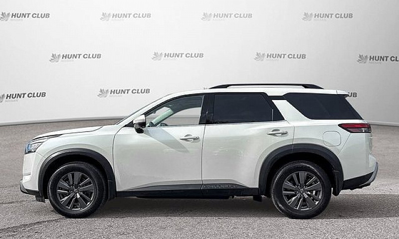 2024 Nissan Pathfind...