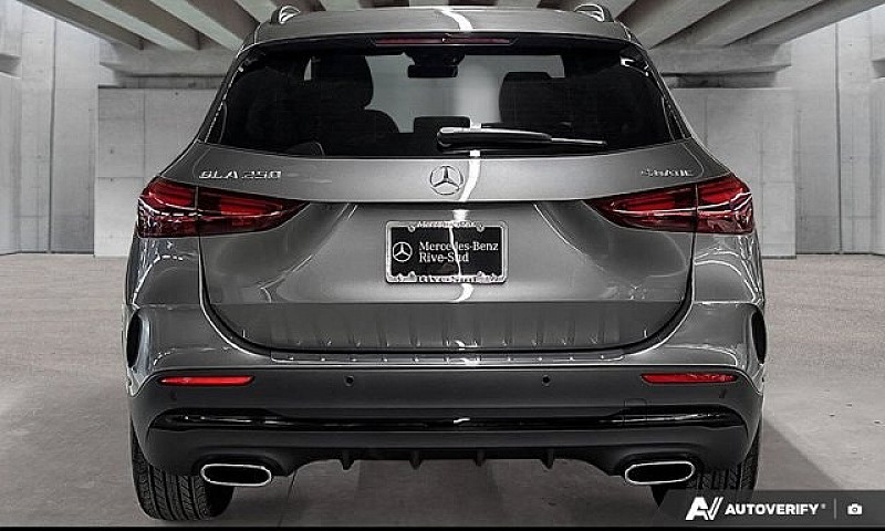 2026 Mercedes-Benz G...