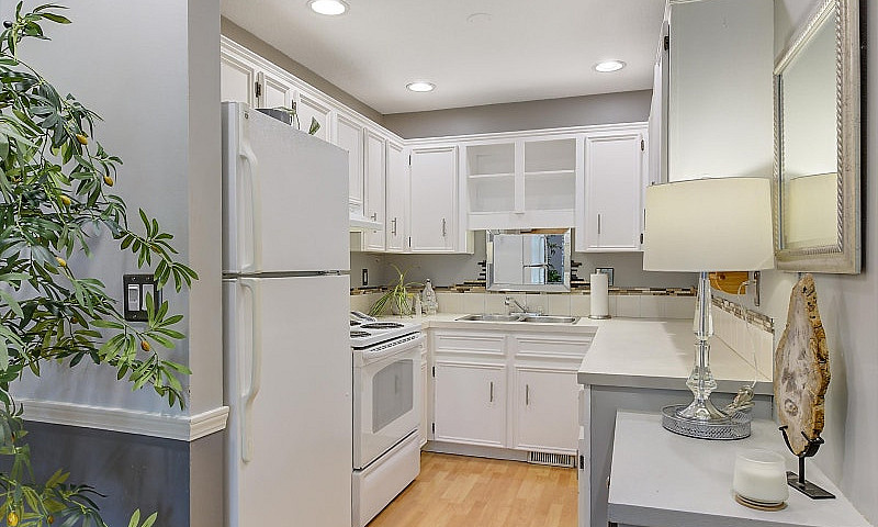 Affordable Townhome ...