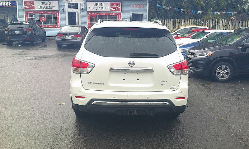 2015 Nissan Pathfind...