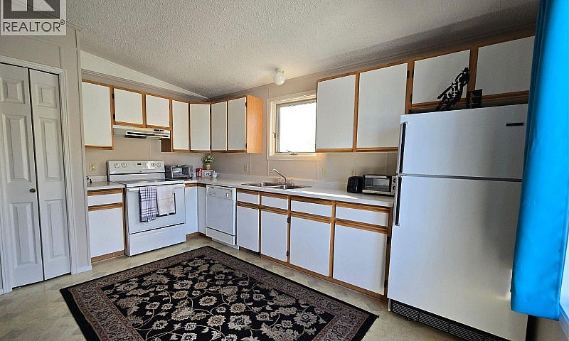 6677 Park Drive Unit...