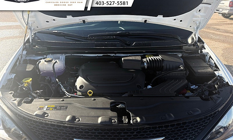 2026 Chrysler Grand ...