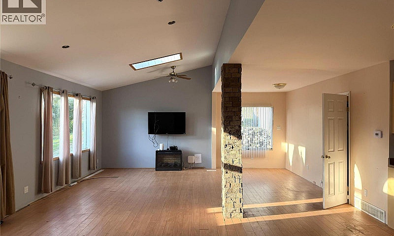 2409 Sunset Boulevar...