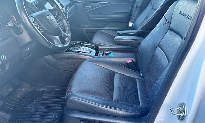 2020 Honda Pilot Bla...
