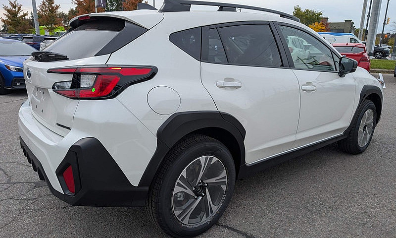 2026 Subaru Crosstre...