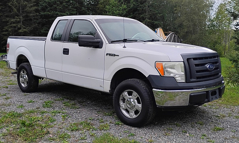 2010 Ford F150 4X4...