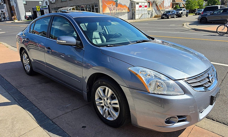 2012 Nissan Altima 2...