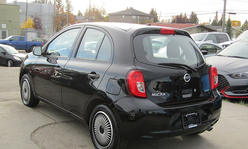 2015 Nissan Micra 4D...