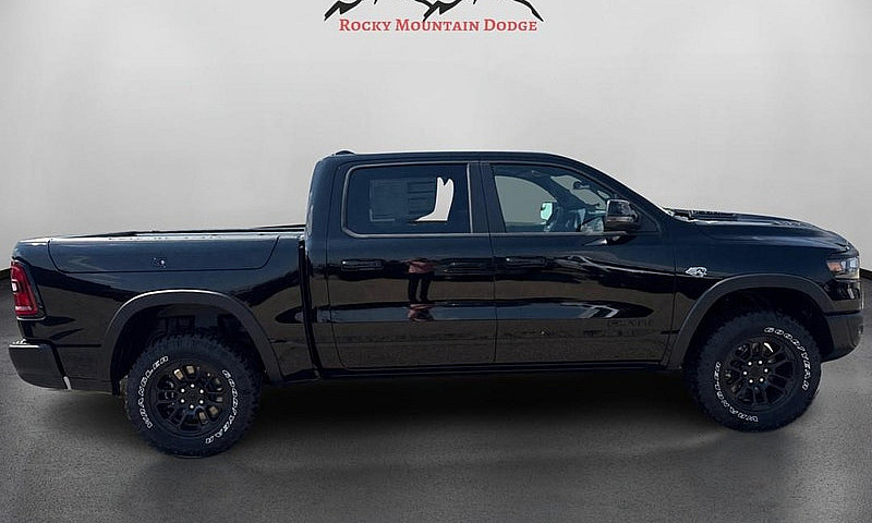 2026 Ram 1500 Crew C...