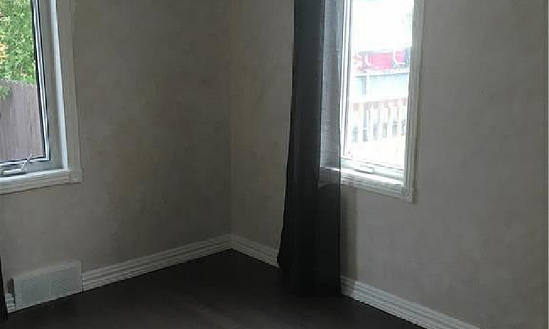 1040 7Th Avenue S Vi...