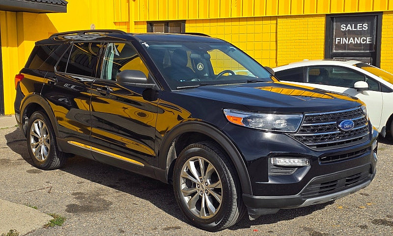 2020 Ford Explorer X...