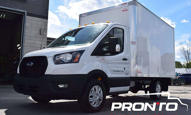 2023 Ford Transit T-...
