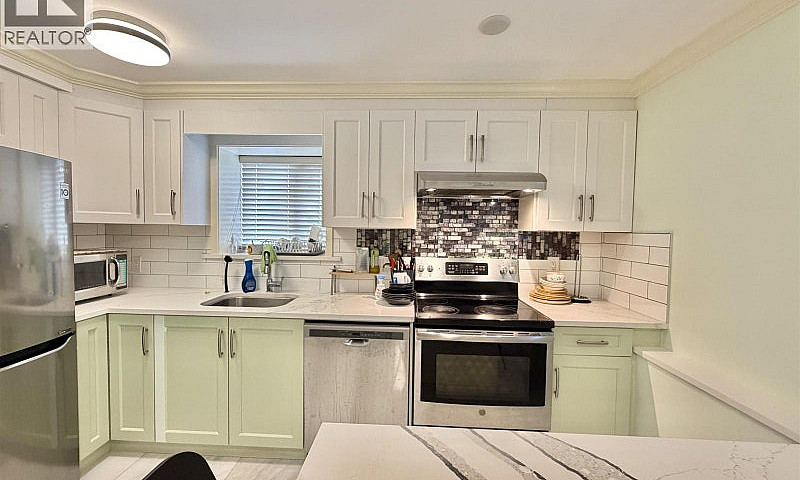 582 E 57Th Avenue Va...