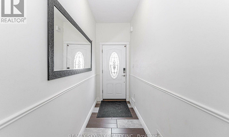 242 East Avenue N Ha...