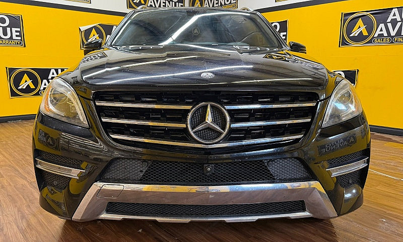 2014 Mercedes-Benz M...
