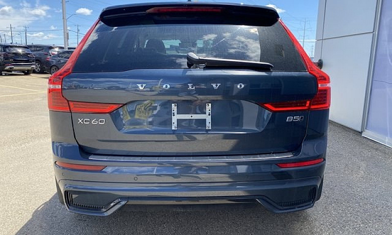 2024 Volvo Xc60 Plus...