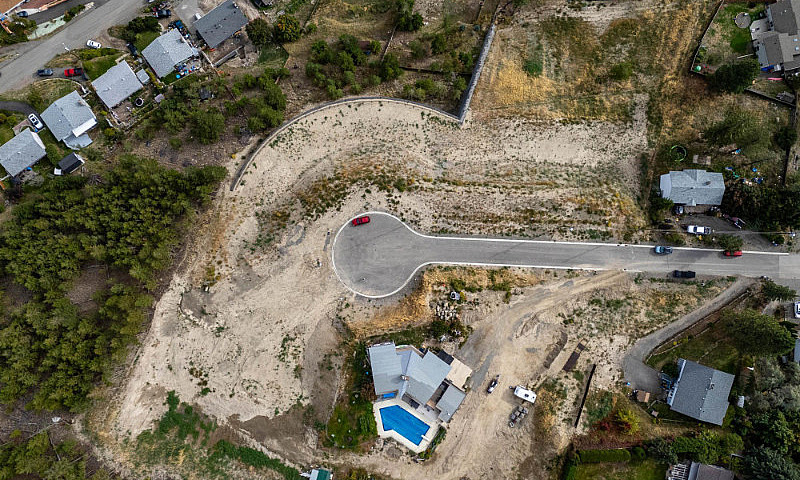 1142 Crestwood Drive...