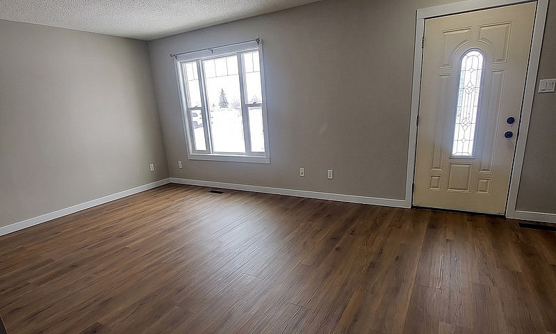 3 Bedroom Townhome I...