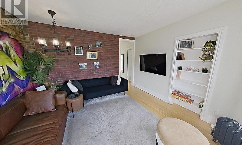 135 12Th  S Avenue C...
