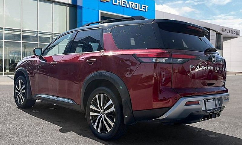 2024 Nissan Pathfind...