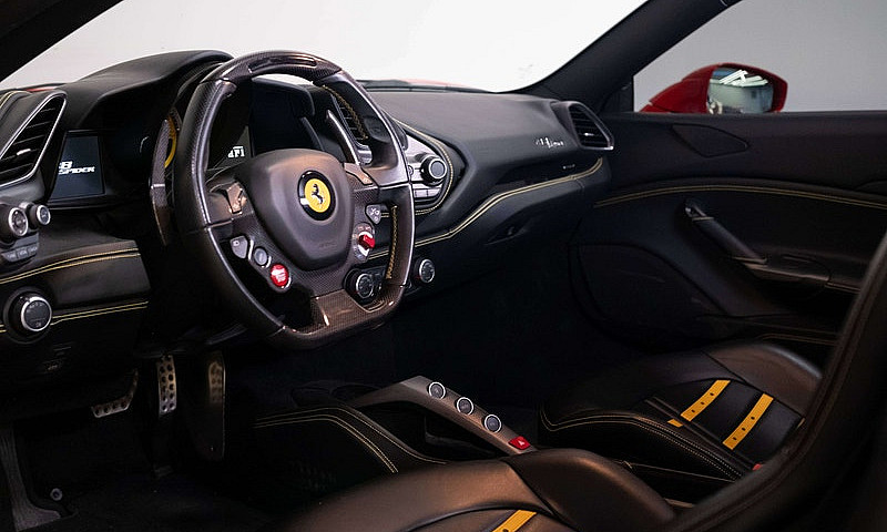 2017 Ferrari 488 Spi...