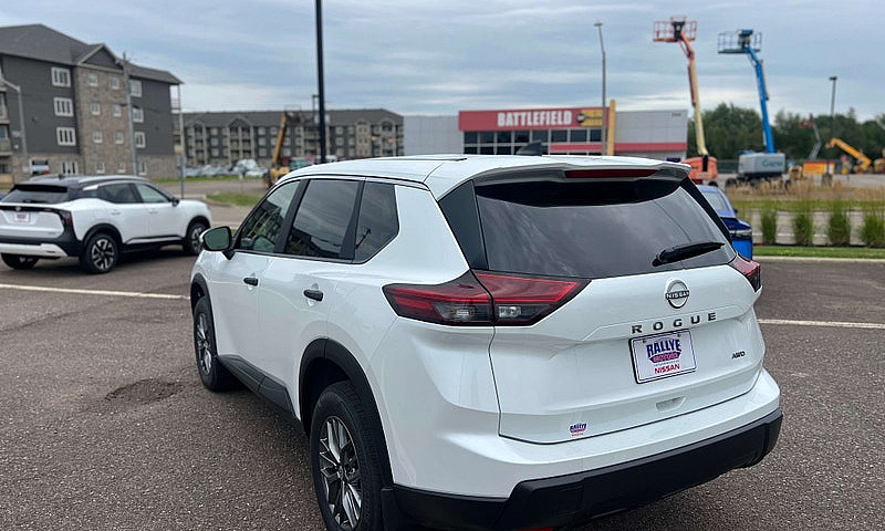 2026 Nissan Rogue $8...