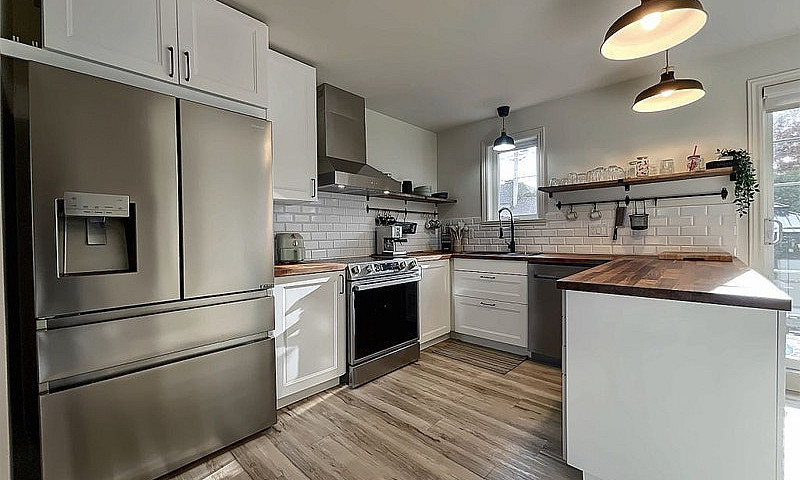 $609,000 - 2 Storey ...