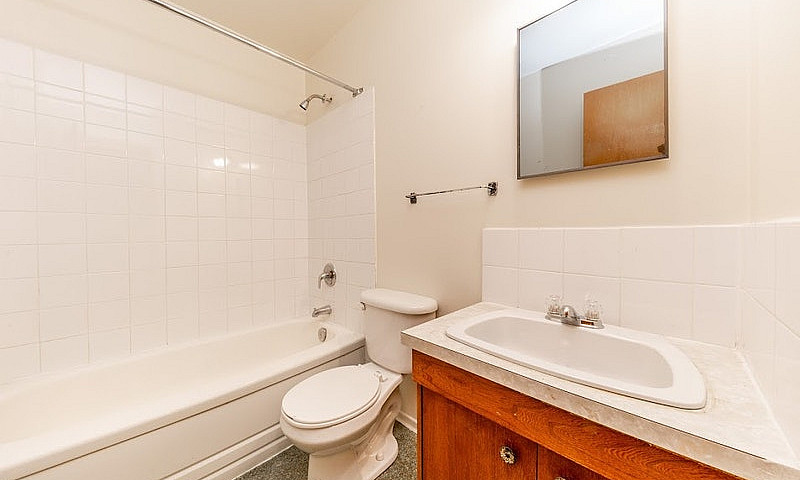 295 Midwinter Ave- 1...