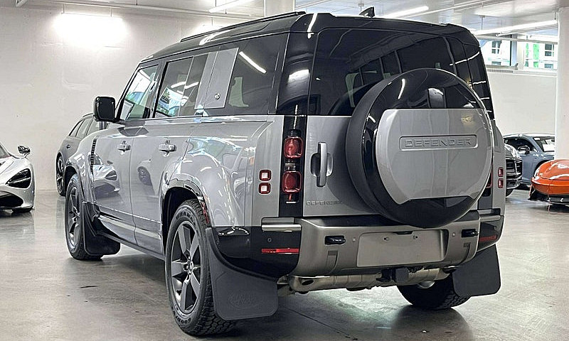 2024 Land Rover Defe...