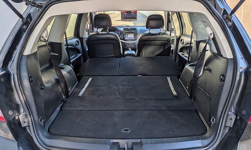 Dodge Journey R/T Aw...
