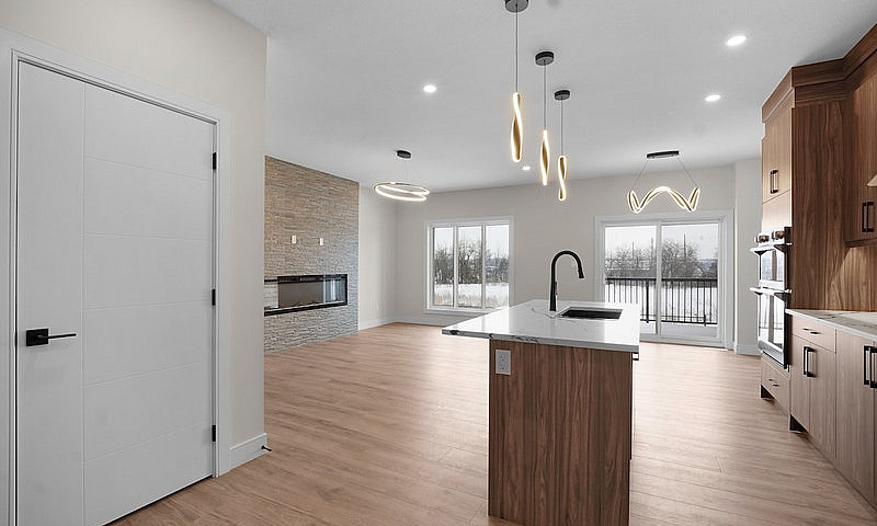 Westpark 3 Bed 2.5 B...