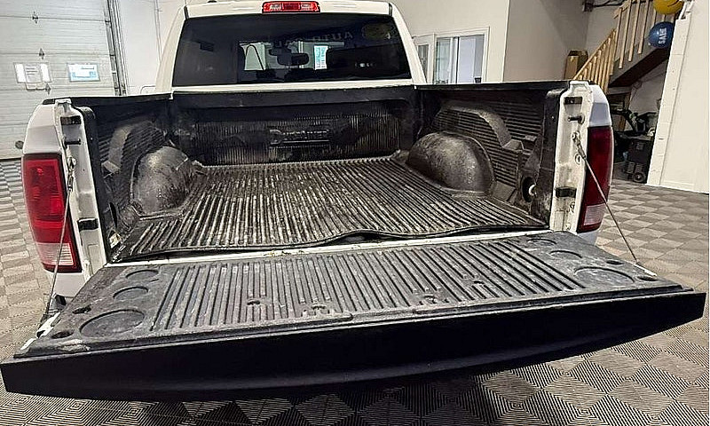 2022 Ram 1500 Slt, 5...