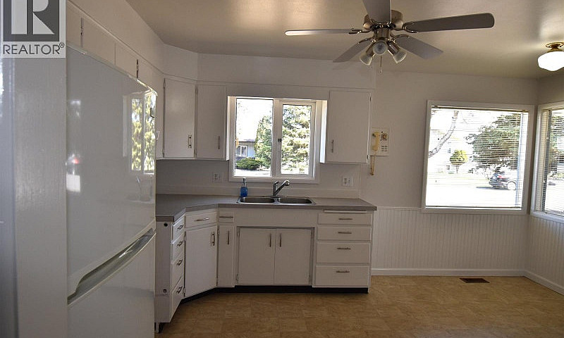 4145 Alfred Avenue S...